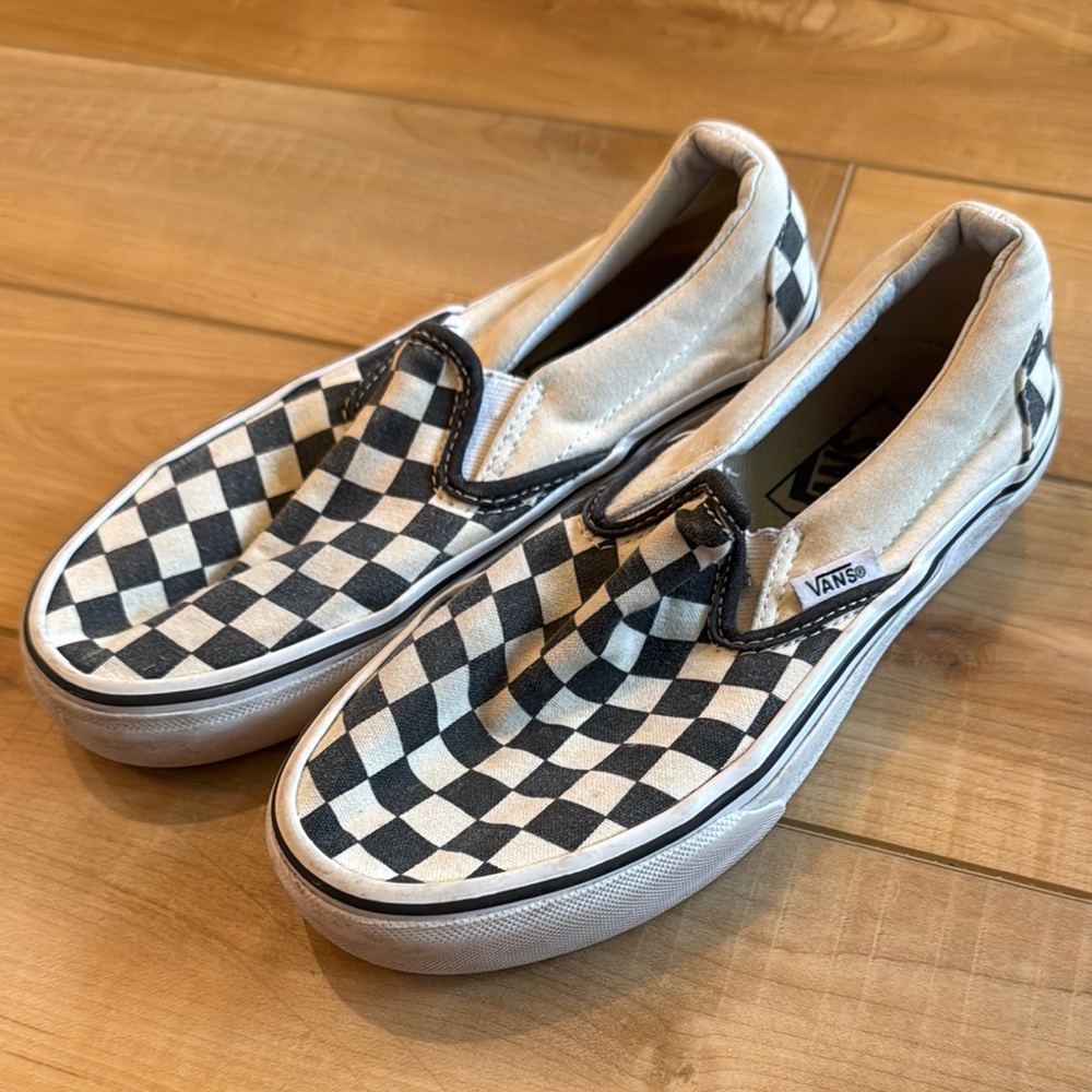 Vans Classic Checkered shoes SIZE 5
